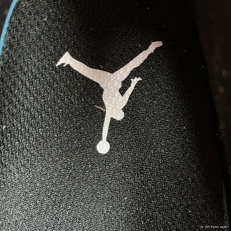 1 - Green (W) Dutch Jordan CZ0774-300 Mid 0228